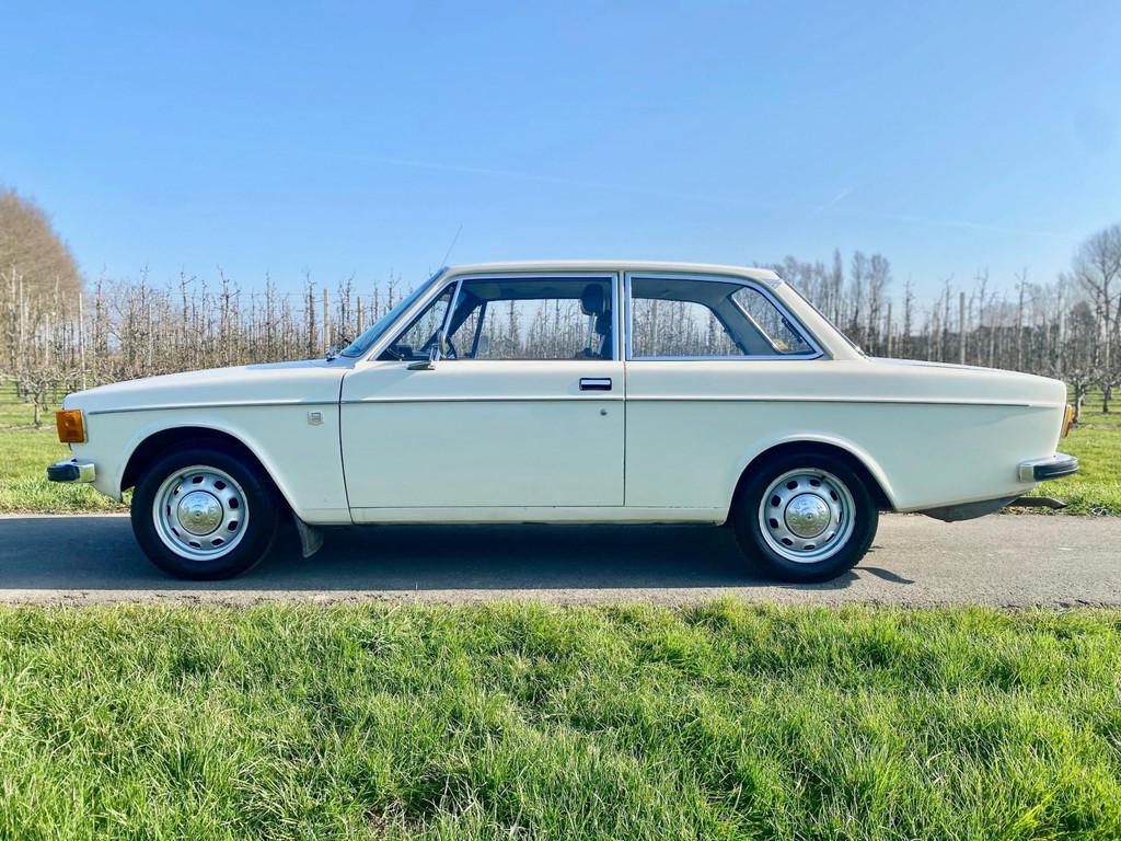 Volvo 142 De Luxe automaat belastingvrij, 27 jaar in bezit, Auto's, Gebruikt, Overige modellen, 4 cilinders, Wit