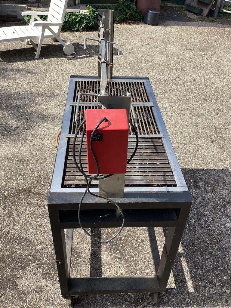 Gasbarbecue met Rotisserie, Ophalen of Verzenden, Gebruikt, Gas, Vrijstaand