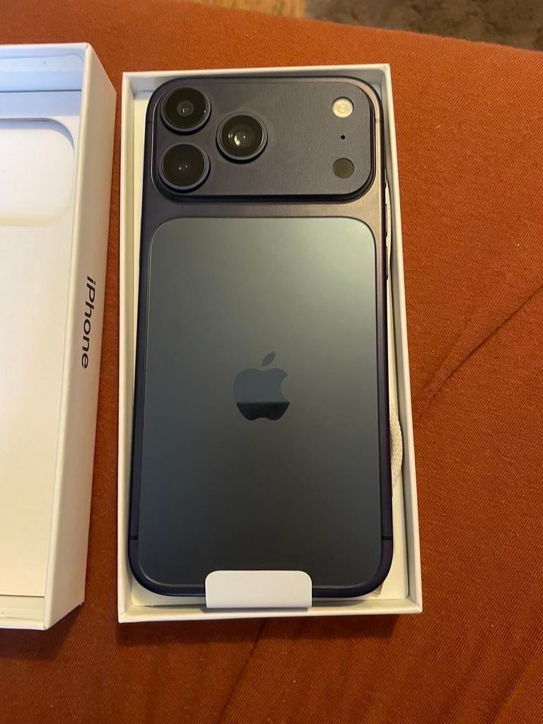 Iphone 17 pro max deep blue, Telecommunicatie, Mobiele telefoons | Apple iPhone, Ophalen, 512 GB, Nieuw, Overige modellen