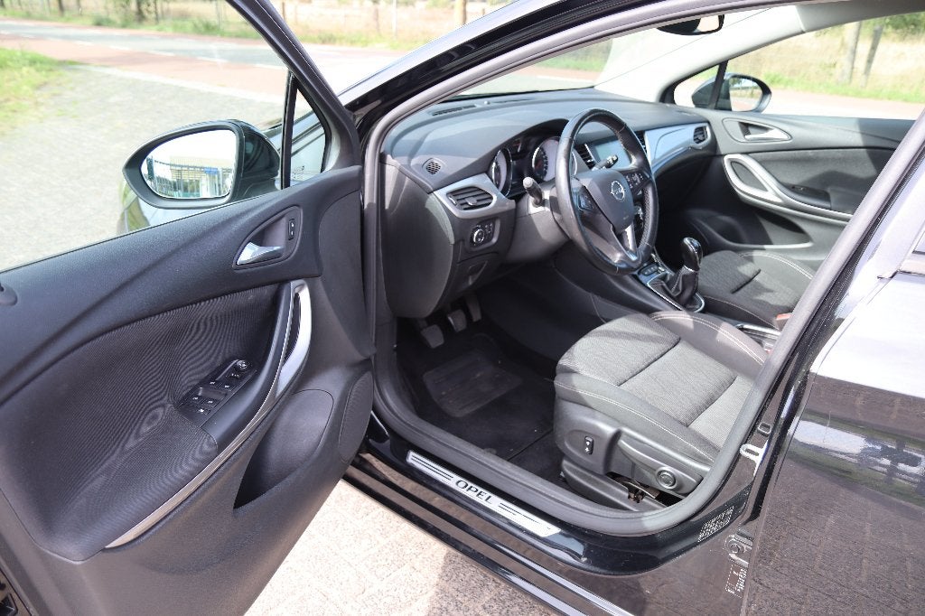 Foto 6 van Opel Astra 1.2 Turbo 130pk Start/stop 5-2020 Android\Apple