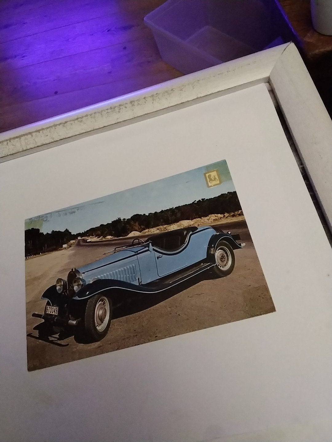 Oude ansichtkaart met klassieke auto (Bugatti), Ophalen of Verzenden, 1920 tot 1940