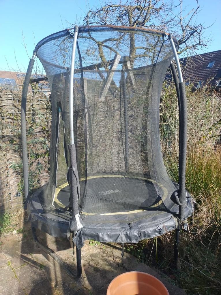 Trampoline, Ophalen, Gebruikt
