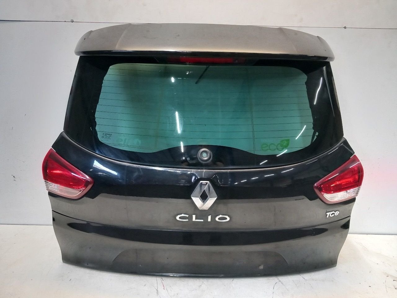 Achterklep Renault Clio, Auto-onderdelen, Onderdelen@venauto.nl, Van der Ven Autorecycling B.V., Gebruikt, Ettenseweg 76, 4706 PB Roosendaal, The Netherlands
