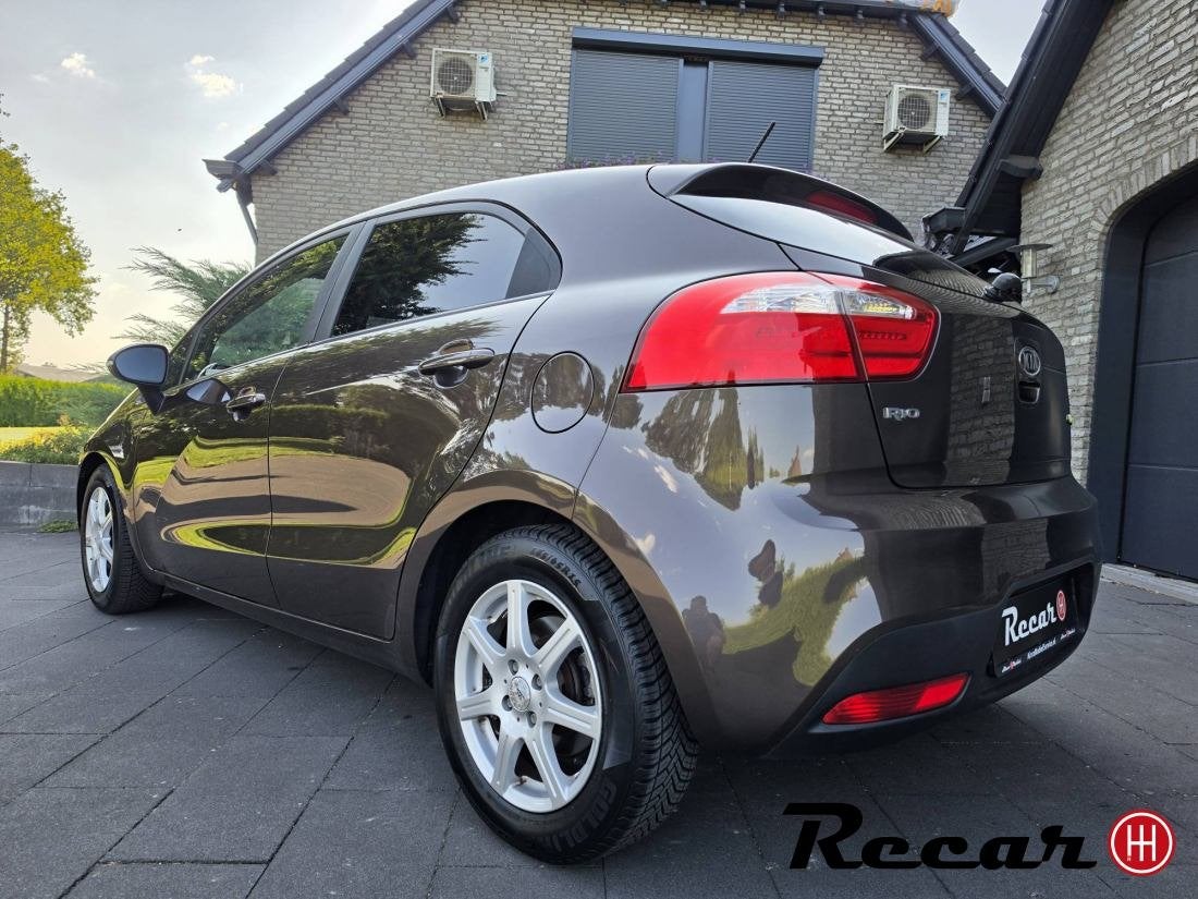 Kia Rio - 1.4 CVVT Plus Pack/5Drs/6Bak/Airco/Cruise, Auto's, Kia, Euro 5, Bedrijf, Handgeschakeld, Rio