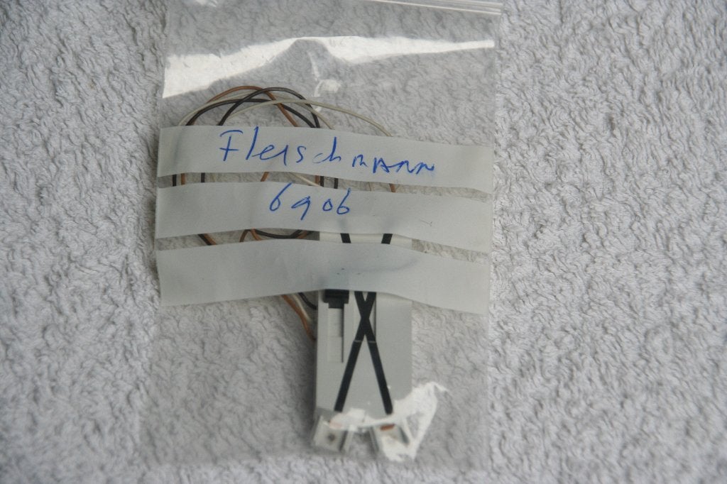 Fleischmann HO 6906 Schakelaar elektrische engels wissel (12, Gelijkstroom, Fleischmann, Nieuw, Rails