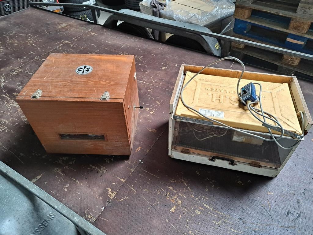 2 x broedmachine (Bijna Gratis), Ophalen