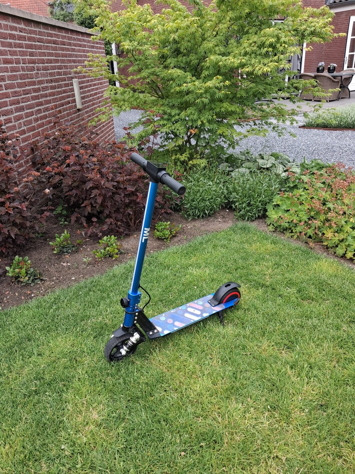 Elektrische step (met led verlichting), Fietsen en Brommers, Ophalen of Verzenden, Zo goed als nieuw, Elektrische step (E-scooter)