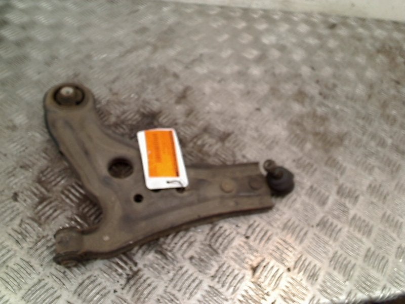 Draagarm Links Voor Daewoo / Chevrolet Aveo (250) 2009, Gebruikt, Daewoo, General Motors Germany GmbH, Chevrolet.europe@gm.com
