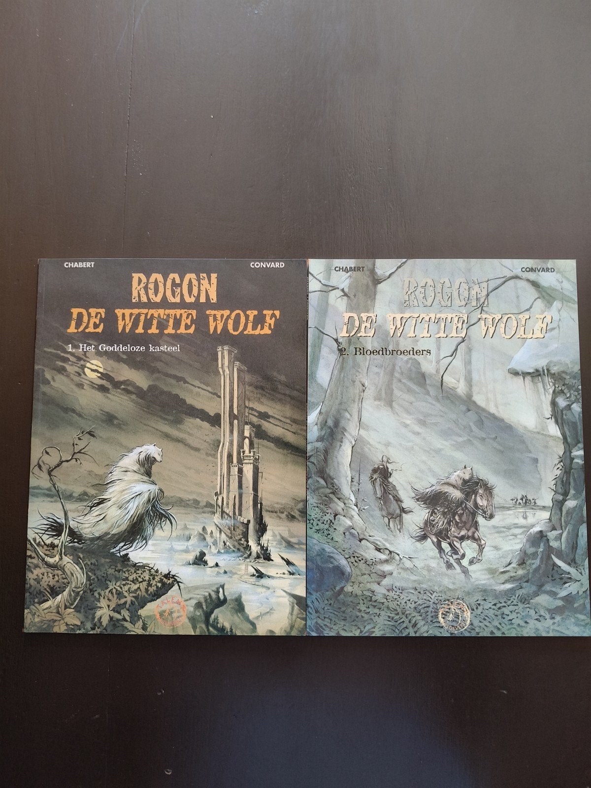 Rogon, de Witte Wolf deel 1+2, Boeken, Eén stripboek, Ophalen of Verzenden, Zo goed als nieuw, Convard