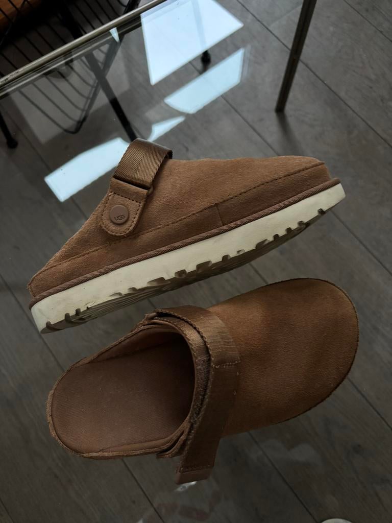 UGG Goldenstar Slippers chestnut maat 38, ., Ophalen of Verzenden, Sneakers of Gympen, .