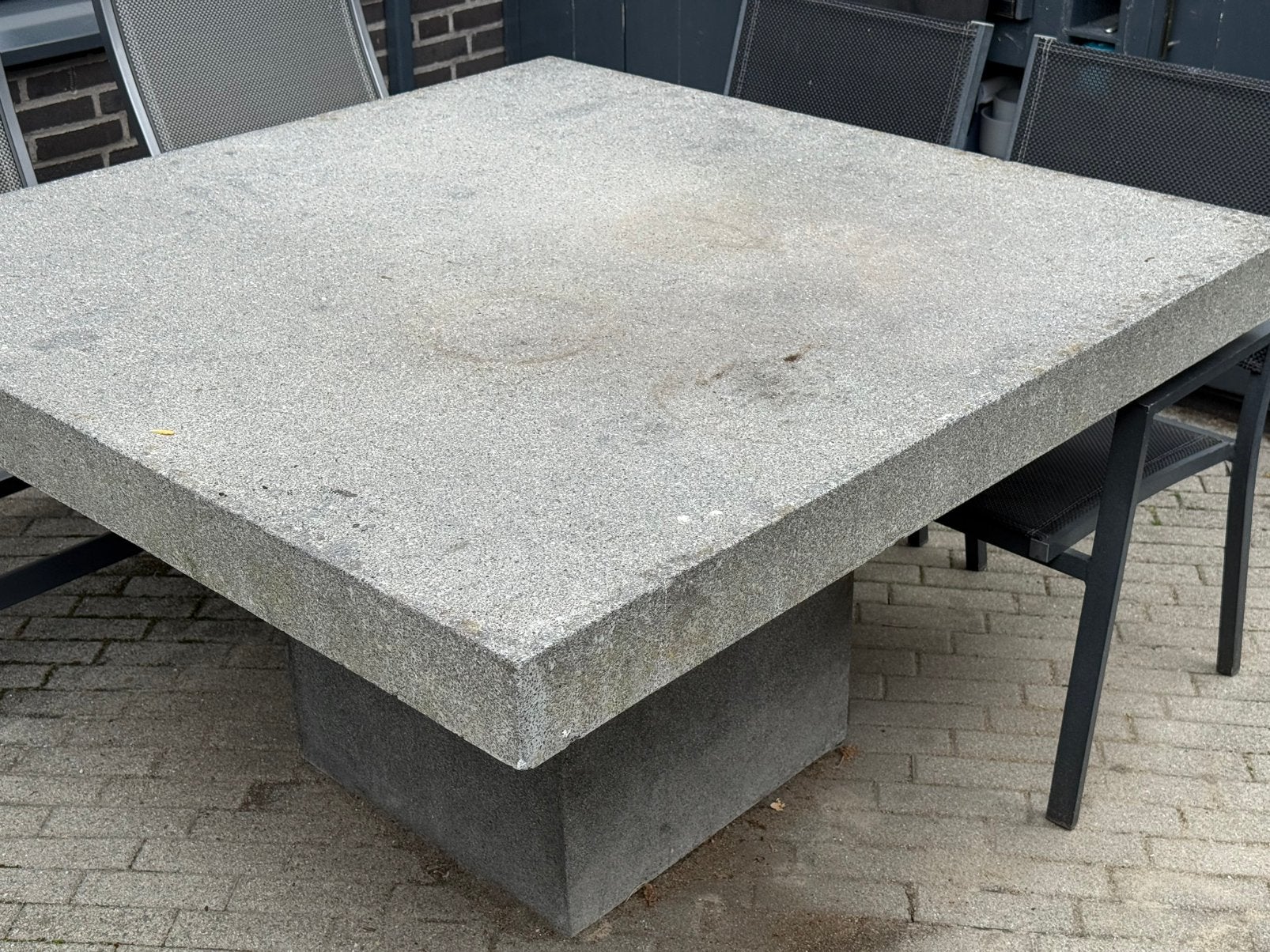 Tuintafel beton, Tuin en Terras, Ophalen, Zo goed als nieuw, Rechthoekig, Overige materialen