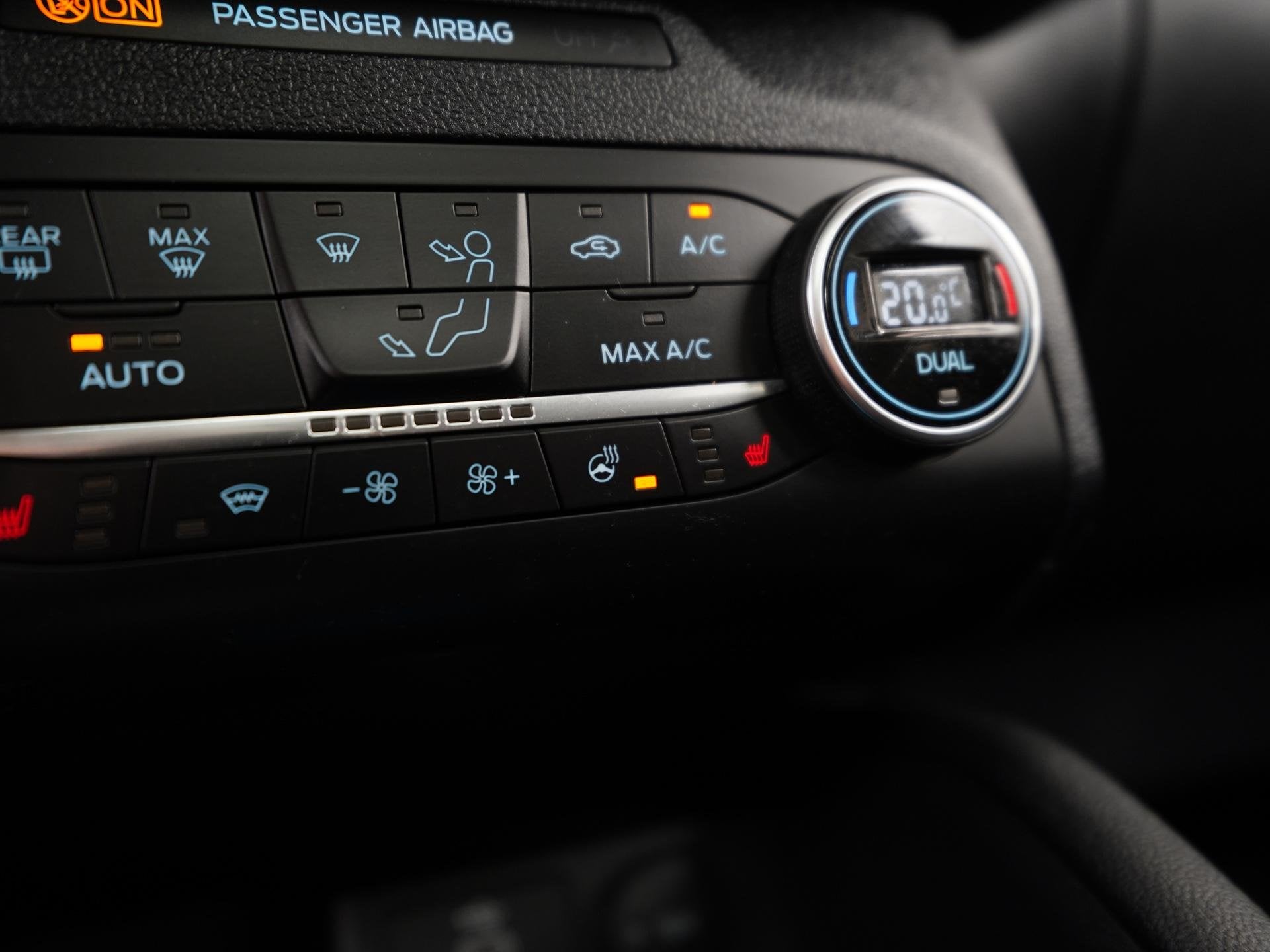 Foto 15 van Ford Kuga 2.5 PHEV Vignale | Panoramadak | ACC | Head Up | Z