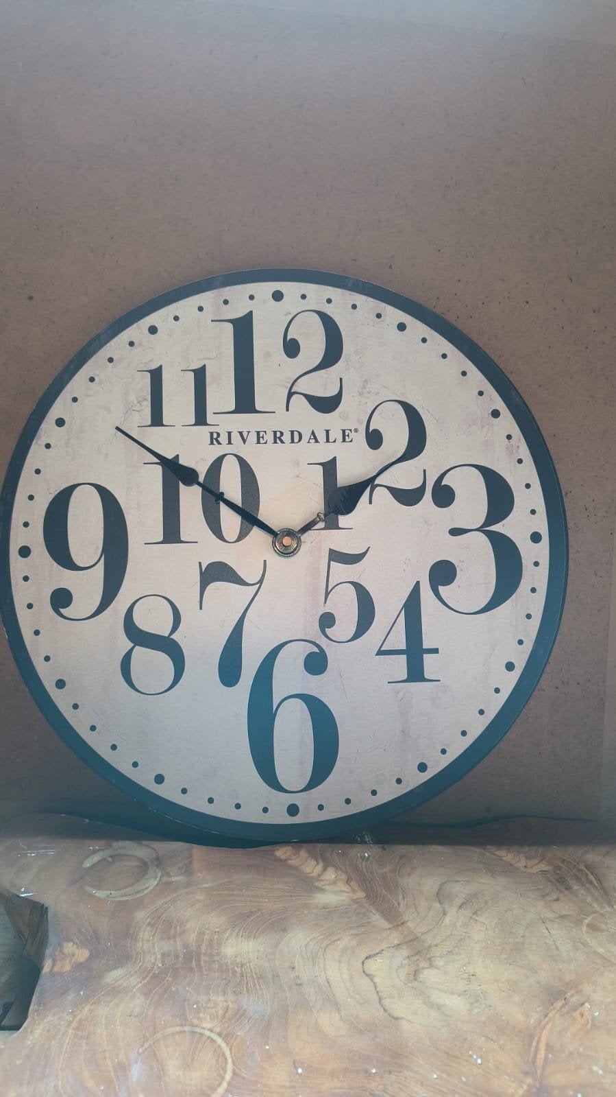 Riverdale Wandklok - Modern Design, Ophalen
