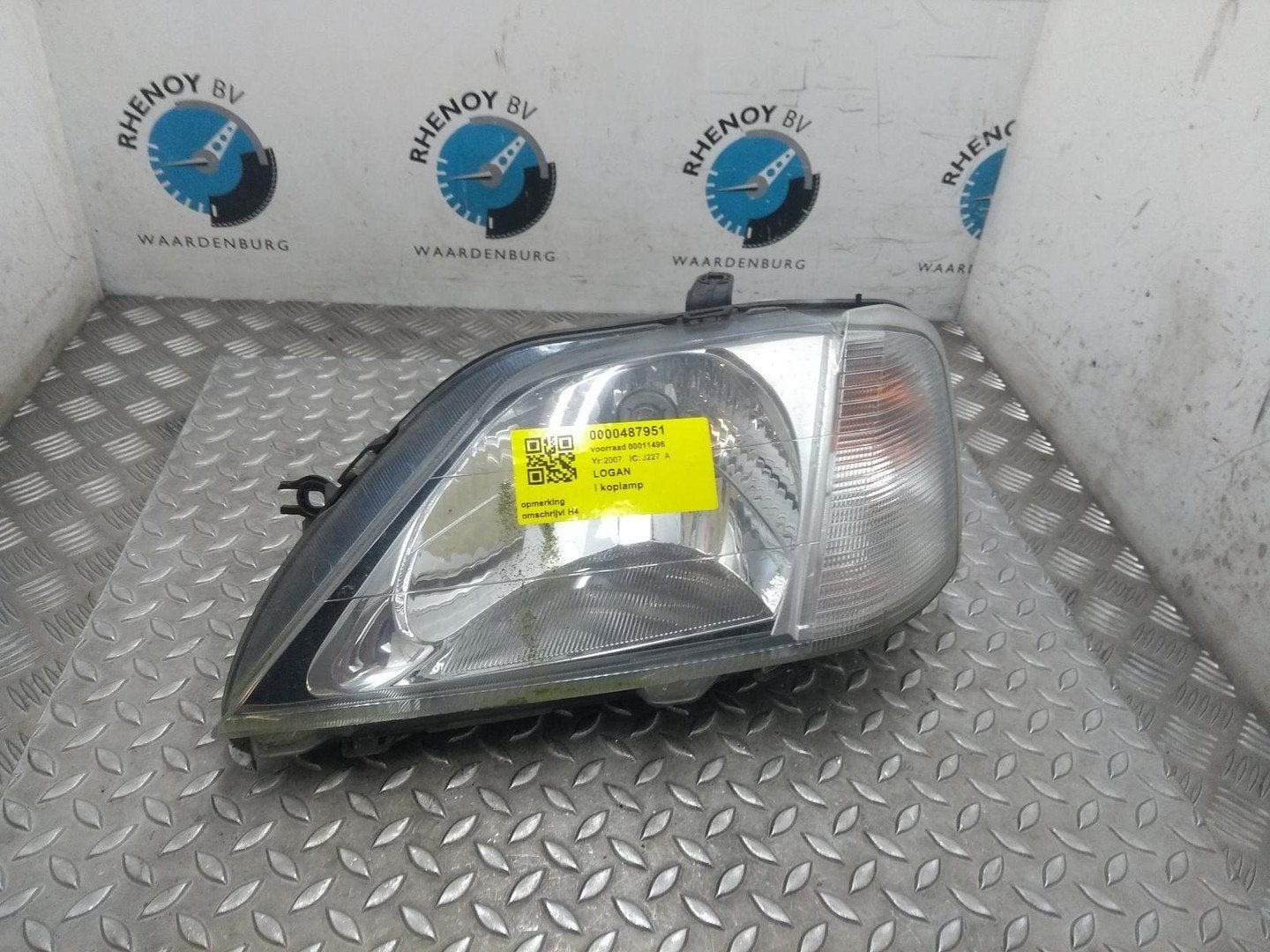 DACIA LOGAN LOGAN MCV  KOPLAMP L 2007, Ophalen of Verzenden, Gebruikt, Stiba lid