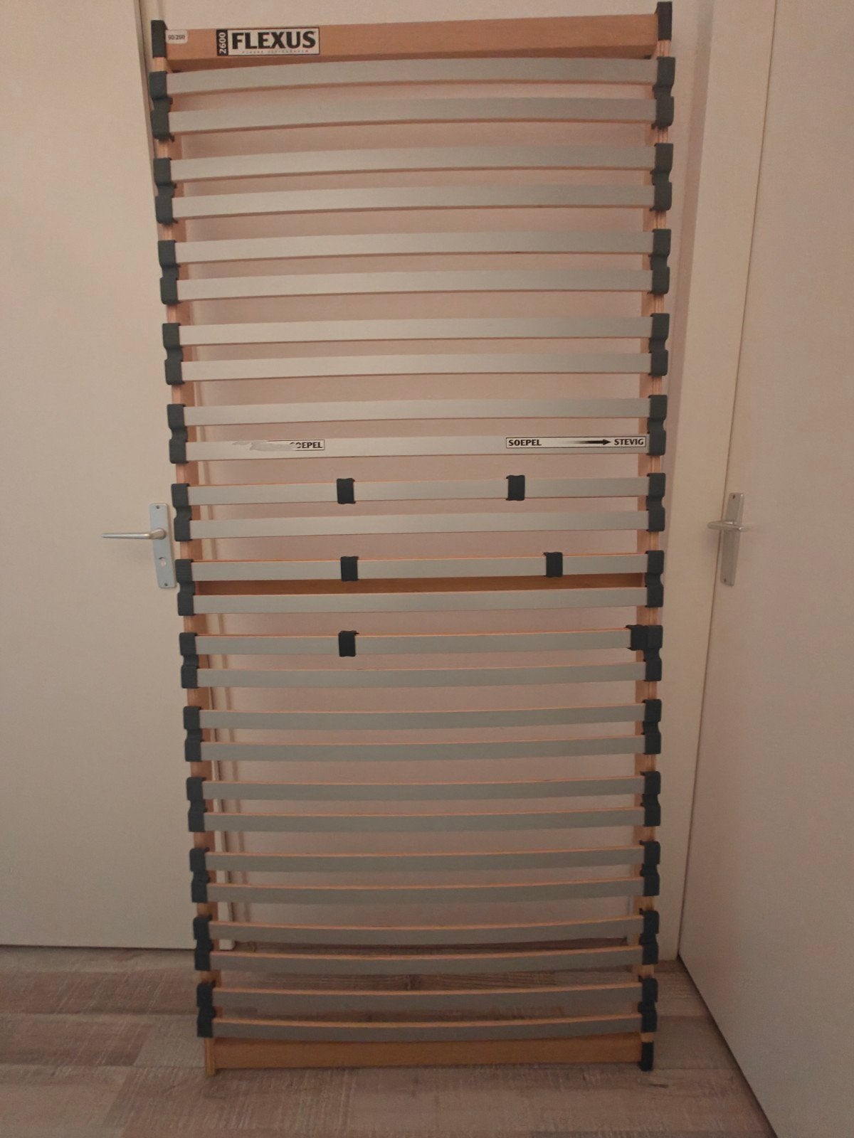 Flexus lattenbodem z.g.a.n.  90x200 cm - verstelbaar, Gebruikt, 90 cm, Eenpersoons, Ophalen of Verzenden