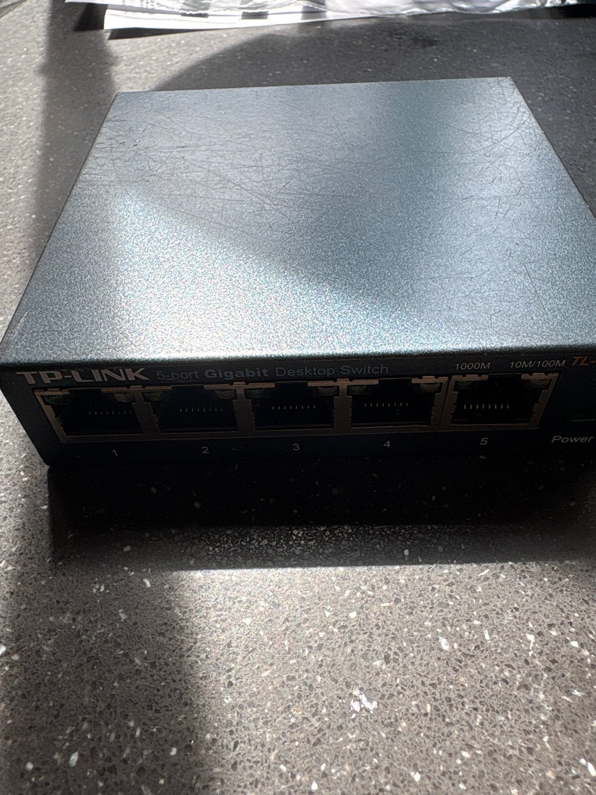 TP-Link TL-SG105 5-poorts Gigabit Desktop Switch, Ophalen, Gebruikt