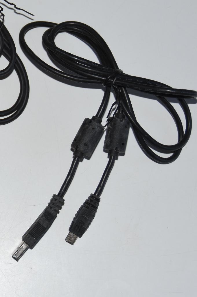 Originele USB kabel voor Sanyo Camera, Verzenden, Nieuw, Overige Merken, Geen optische zoom