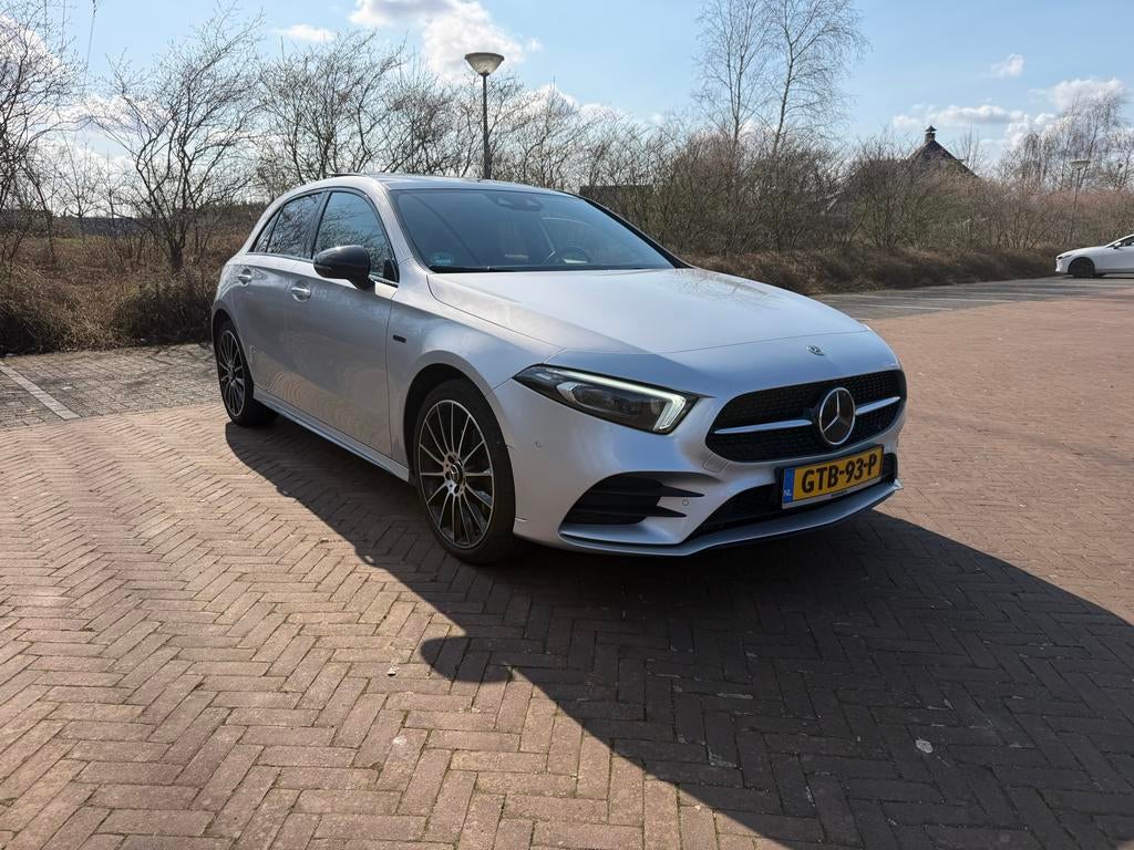Mercedes-Benz Mercedes 2020 Grijs, Auto's, Automaat, 77 km/l, 160 pk, Stationwagon