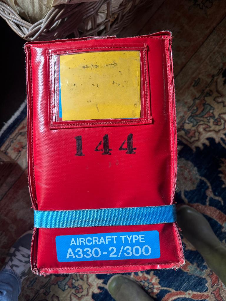 KLM Boordkoffer, Verzamelen, Luchtvaart en Vliegtuigspotten, Ophalen, Gebruikt, Overige typen