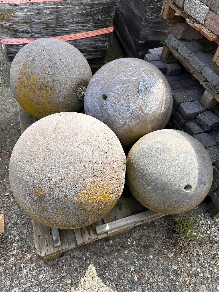 Waterornament 2 sets van 3 betonnen waterbollen, Ophalen, Nieuw, Beton, Waterornament
