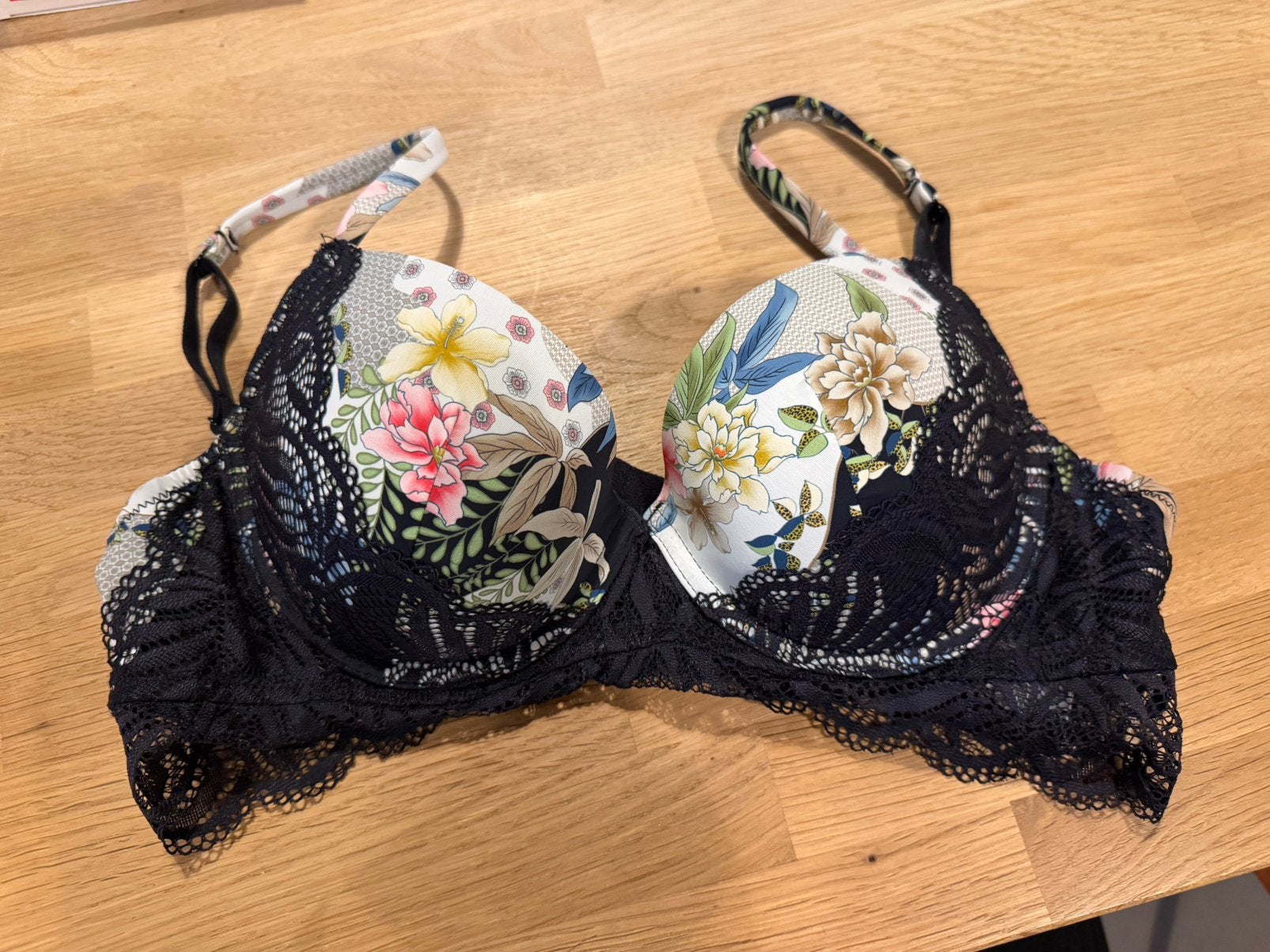 Promise bh 75B NIEUW!! Nu €15, Ophalen of Verzenden, Zwart, BH