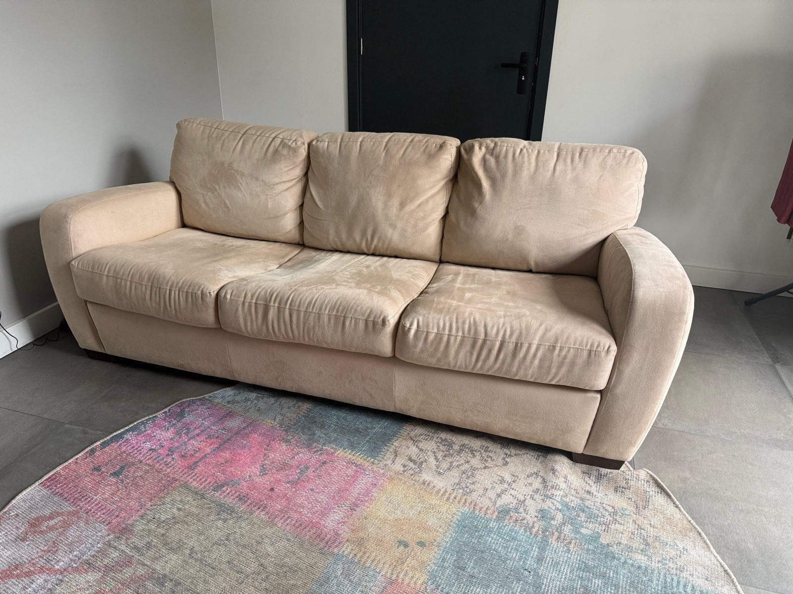 Natuzzi (slaap)bank  - Beige 3-zitsbank met uitschuifbed, Ophalen, Gebruikt, Beige, Tweepersoons