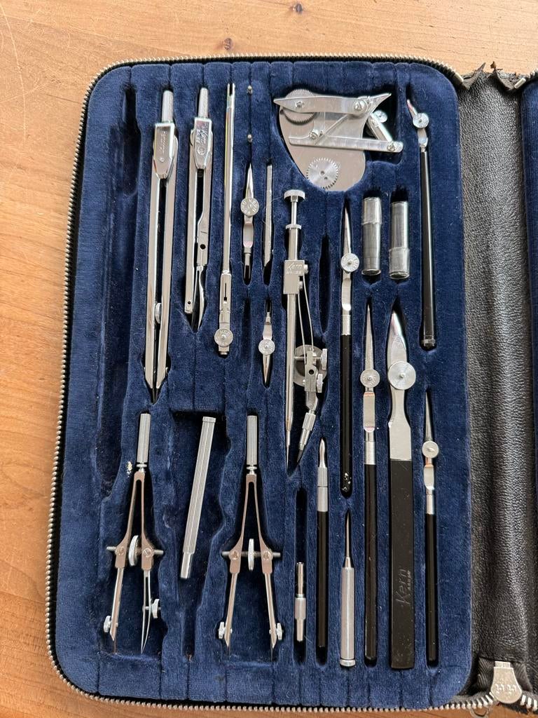Kern Aarau Tekenset in Luxe Etui - Vintage Precisie, Ophalen of Verzenden