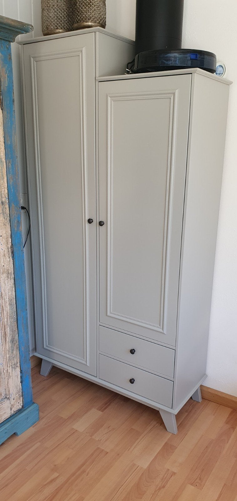 Woood Lily garderobekast met lades en planken, Modern klassiek, 50 tot 100 cm, Zo goed als nieuw, 150 tot 200 cm
