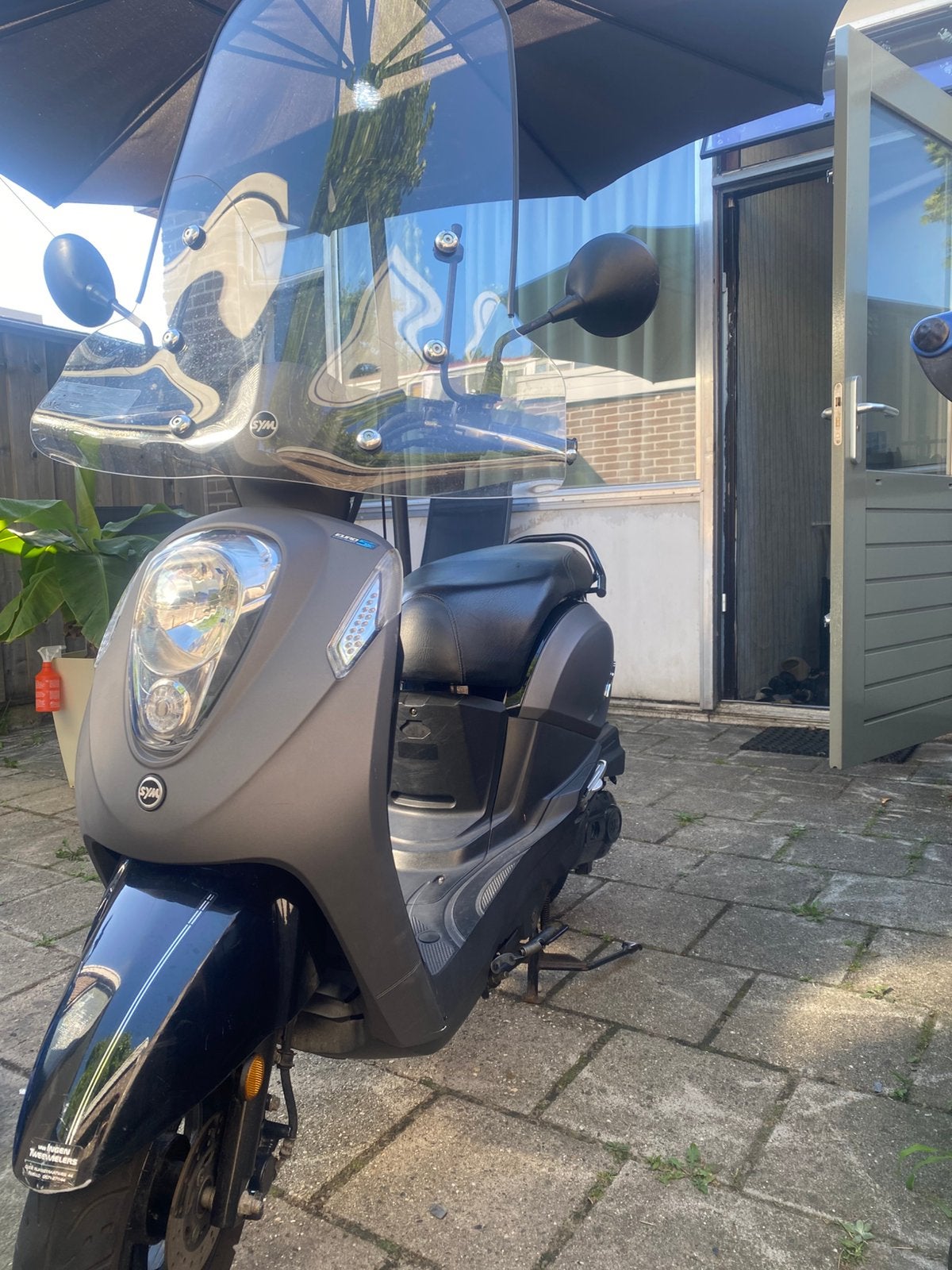 Sym mio 50i, Ophalen, Zo goed als nieuw, Benzine, Mio