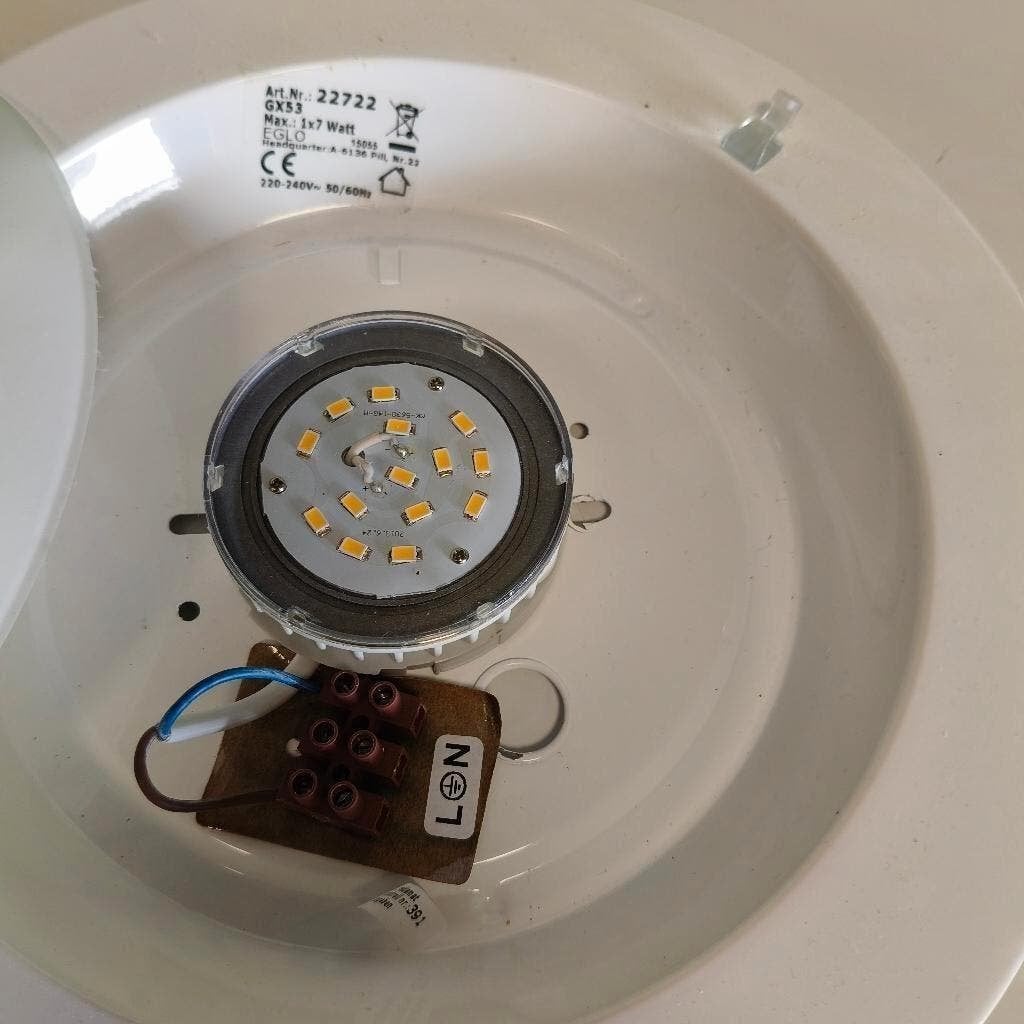 Plafonniere lamp LED Eglo 7 watt, Huis en Inrichting, Lampen | Hanglampen, Ophalen, Zo goed als nieuw