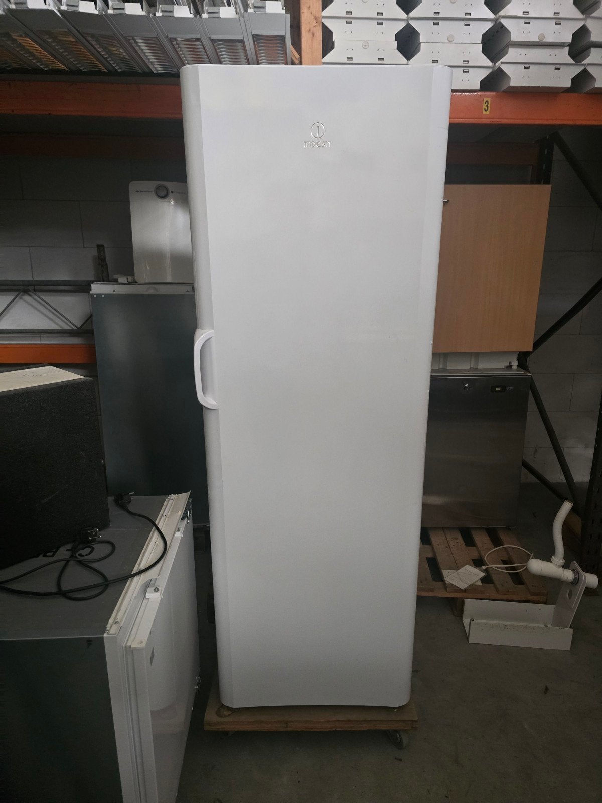 Indesit koelkast - 174cm hoog, 60cm breed, 65cm diep, Witgoed en Apparatuur, Ophalen of Verzenden