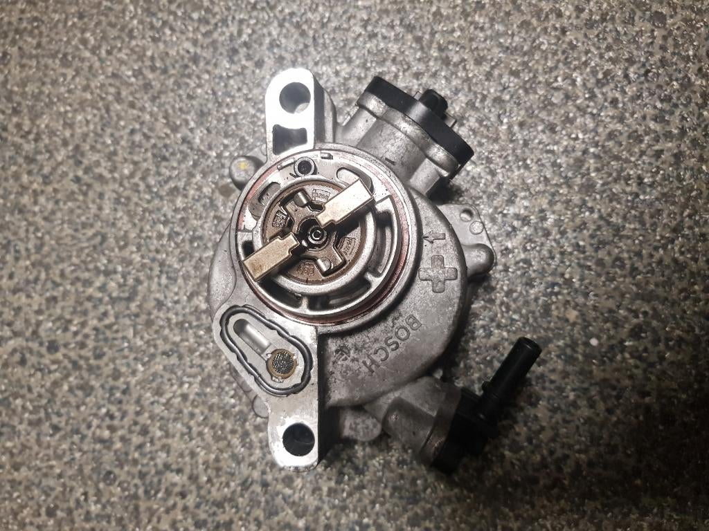 Vacuumpomp Ford Transit Connect 1.6 TDCI 16V 2014, Ophalen of Verzenden