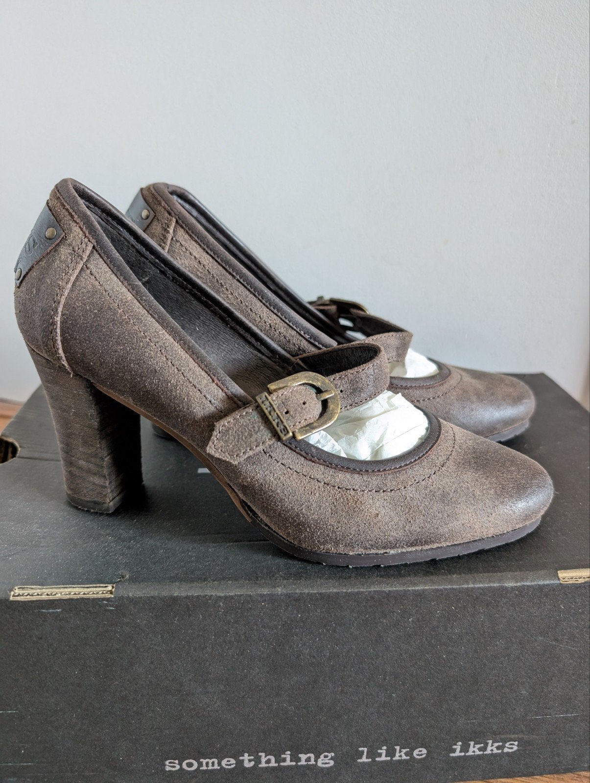 Zgan leren pumps IKKS mt 36, Pumps, Ophalen of Verzenden, Zo goed als nieuw, IKKS