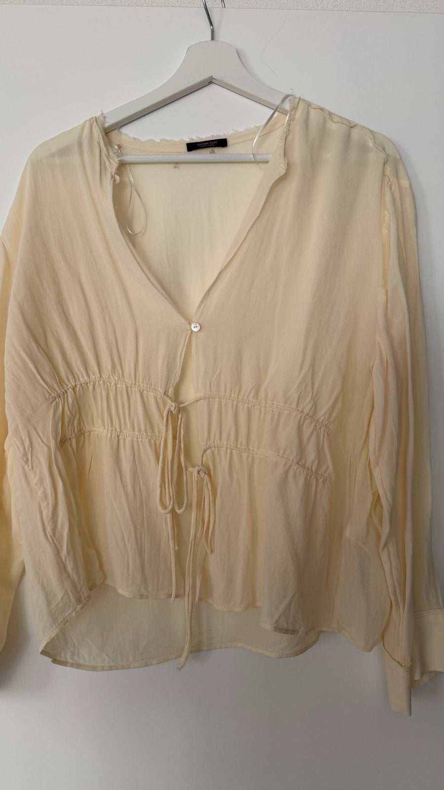 Massimo Dutti Crèmekleurige Blouse Maat M, Ophalen of Verzenden, Zo goed als nieuw, Maat 38/40 (M), Beige
