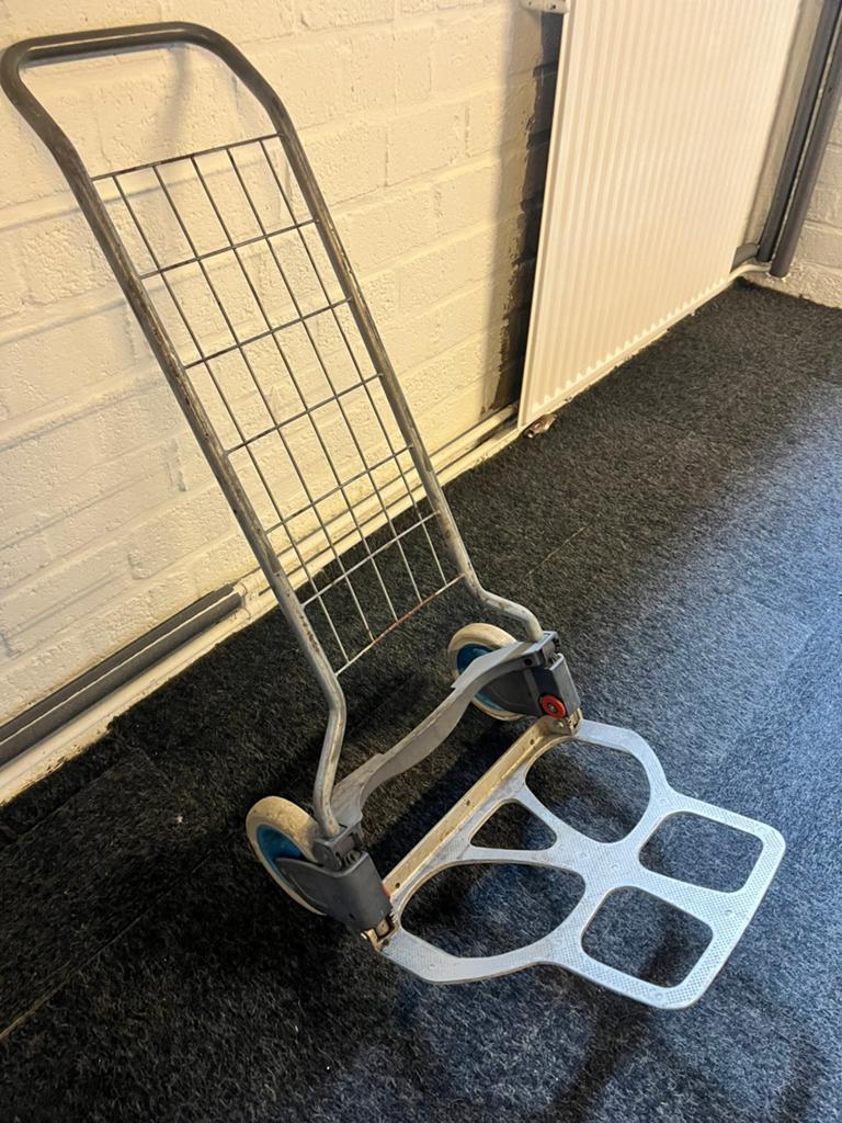 Stevige Inklapbare Steekwagen - Handig en Compact, Ophalen, Gebruikt, Steekwagen