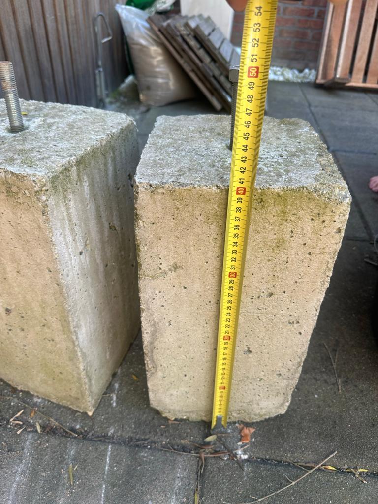 Betonpoer, Ophalen, Gebruikt