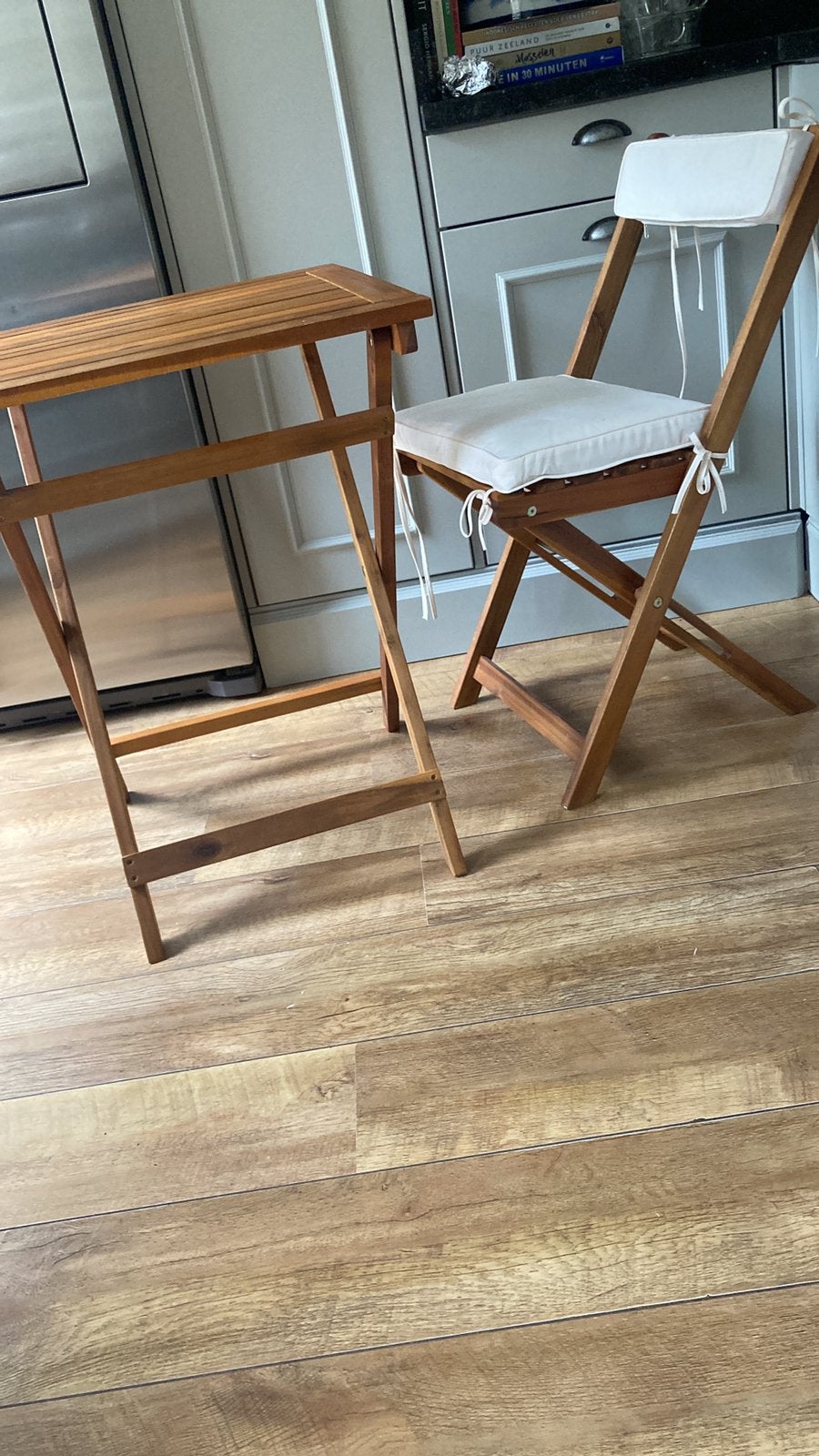 Bistro setje, 2 krukken, Ophalen of Verzenden, Zo goed als nieuw, 60 tot 90 cm