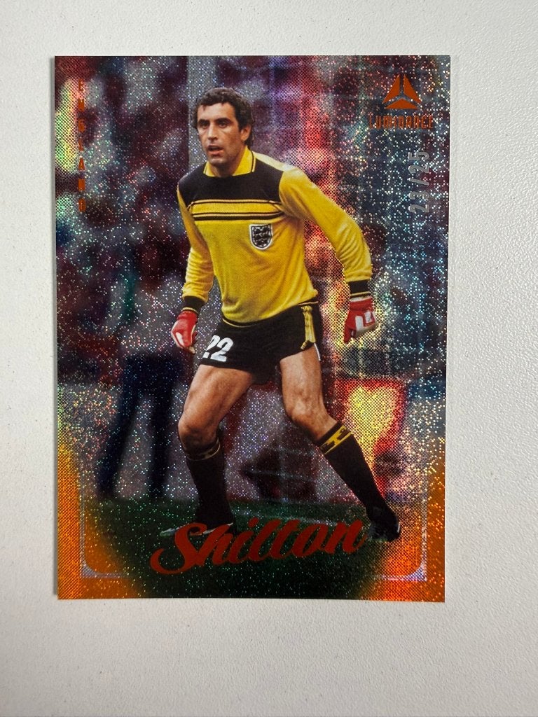 17 Peter Shilton /25 Orange Luminance England 2026, Ophalen of Verzenden, Nieuw, Buitenlandse clubs, Poster, Plaatje of Sticker