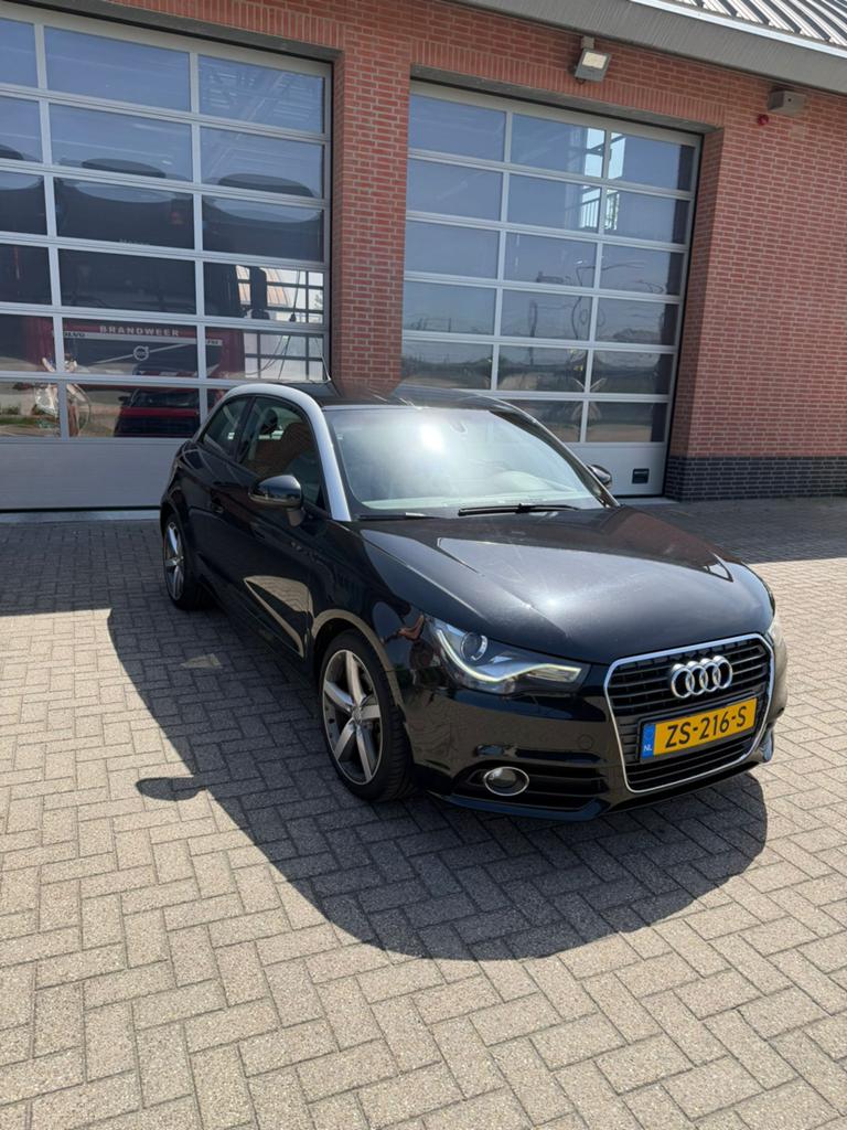 Audi A1 1.4 tfsi automaat, Auto's, Audi, Particulier, A1, Benzine, A, Hatchback, Automaat, Geïmporteerd, Zwart, Voorwielaandrijving