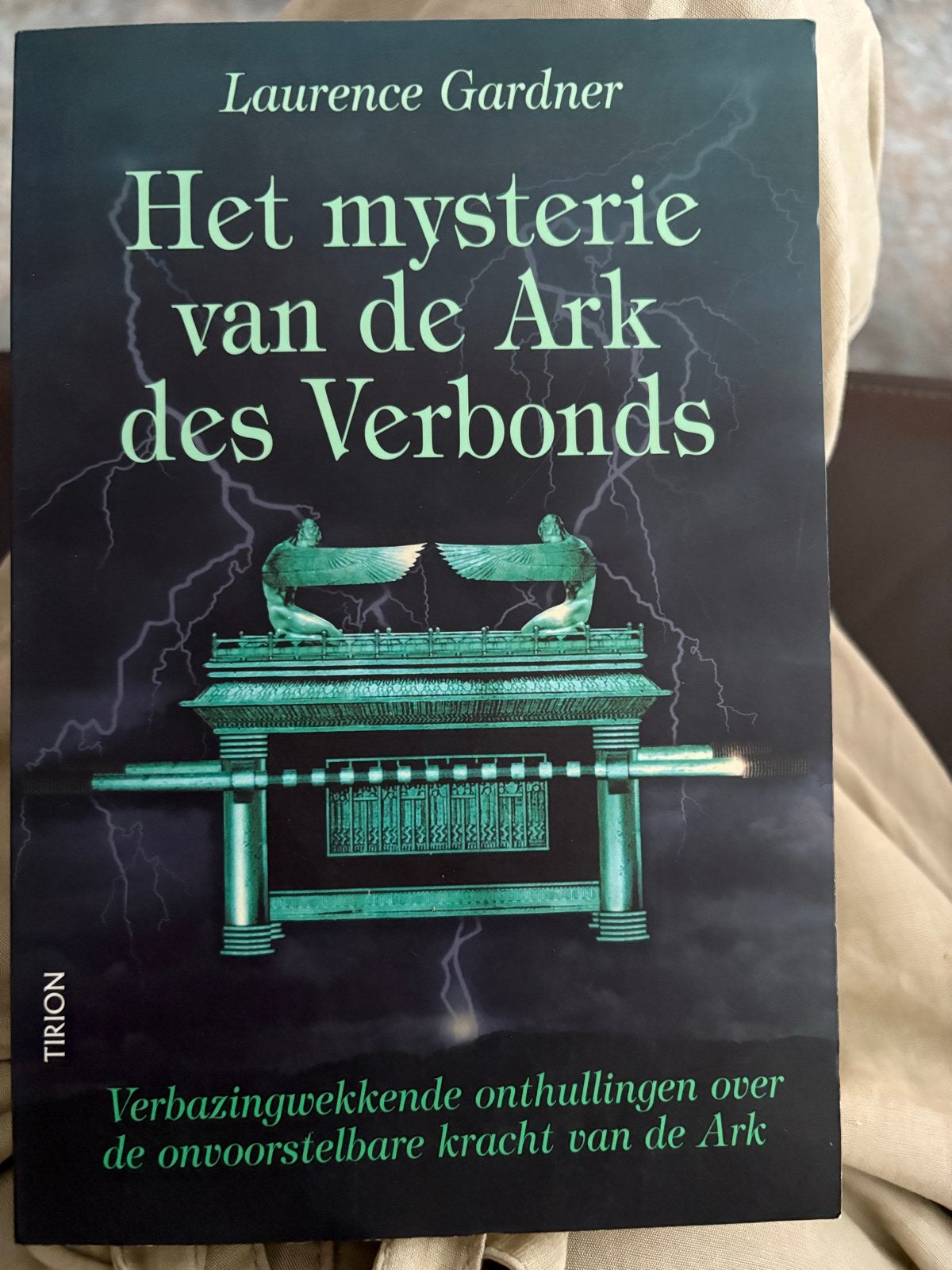 Het mysterie van de Ark des Verbonds - Laurence Gardner, Ophalen of Verzenden, Gelezen, Christendom | Katholiek