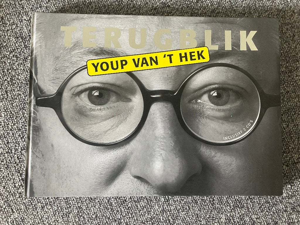 Youp van 't Hek-Terugblik, incl. CDs, Boeken, Ophalen of Verzenden, Zo goed als nieuw, Youp van 't Hek, Personen