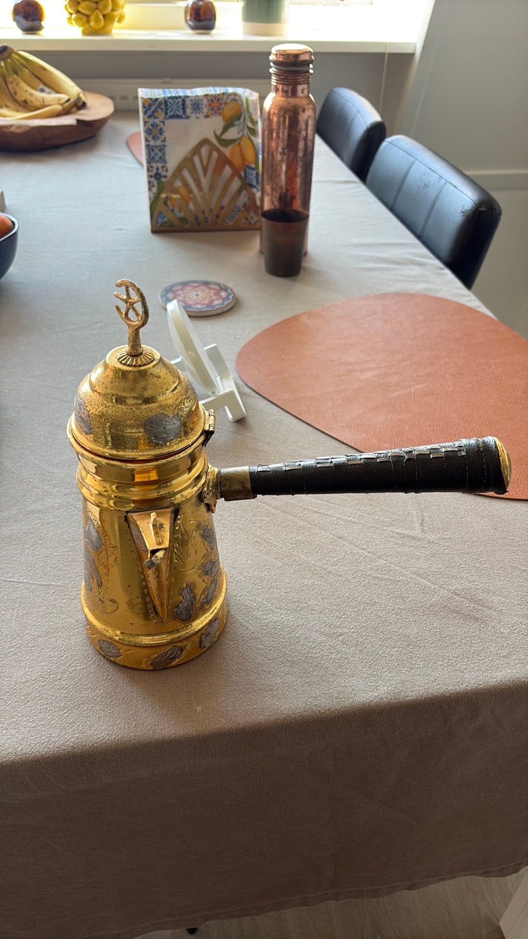 Arabische koffiekan van koper, Ophalen of Verzenden, Koper