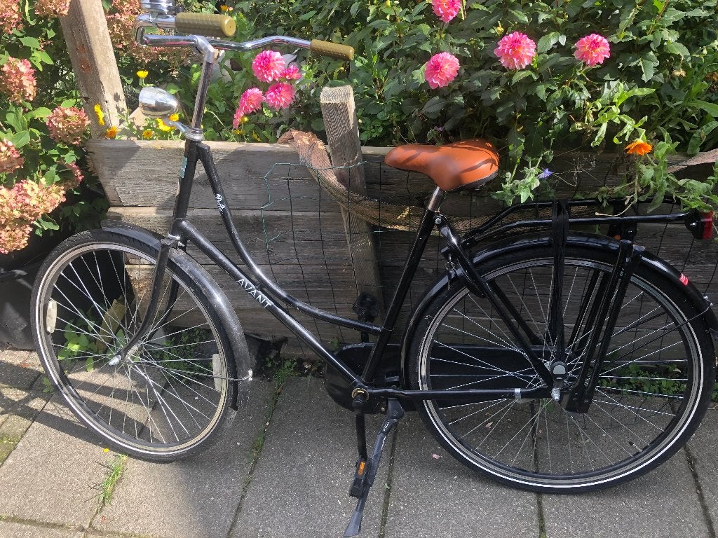 Damesfiets Avant - Zwart, Zo goed als nieuw, Ophalen, Terugtraprem, Avant, Zo goed als nieuw