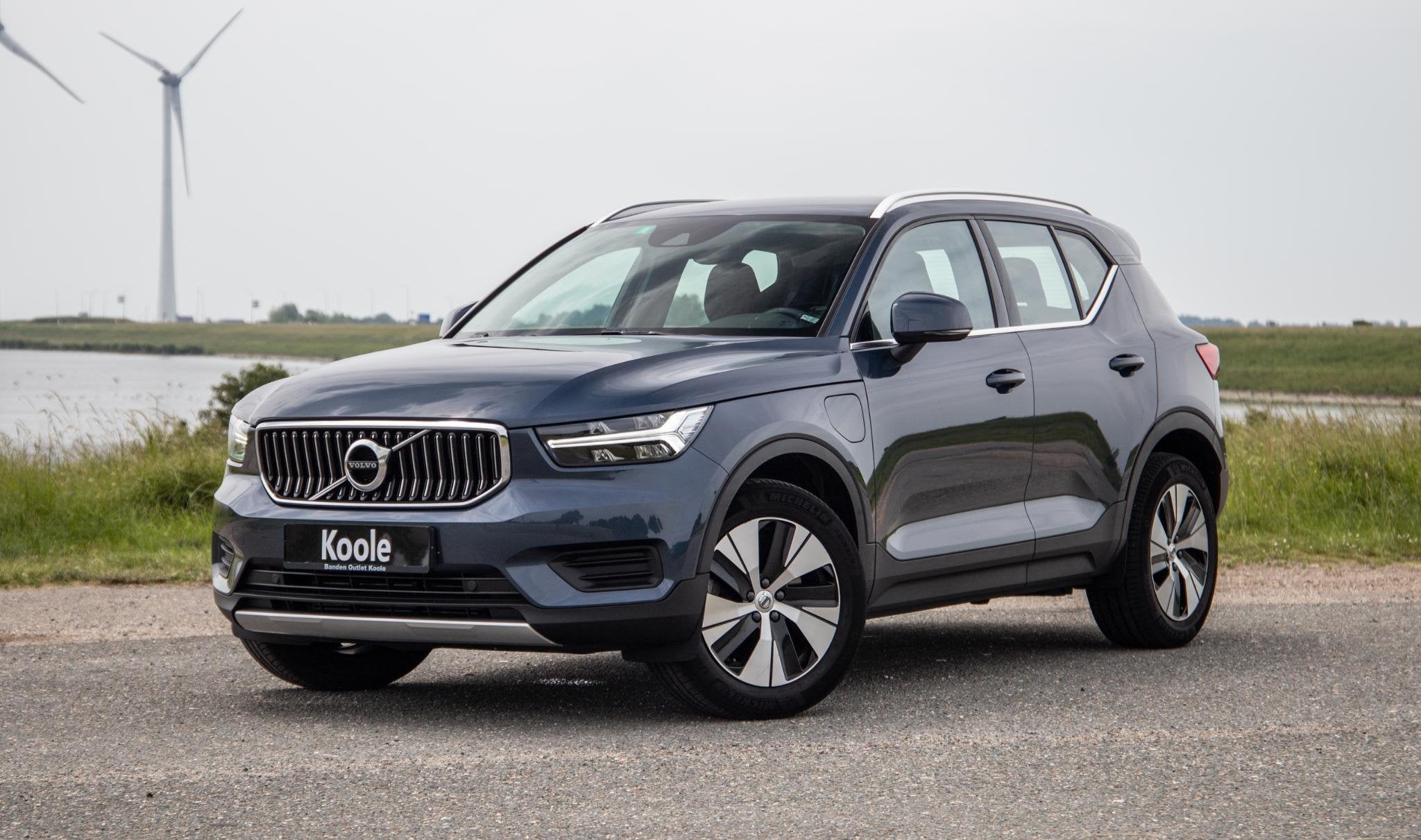 Volvo XC40 1.5 T4 Recharge Inscription AUTOMAAT / PLUG IN HY, Euro 6, Blauw, Overige kleuren, 3 cilinders