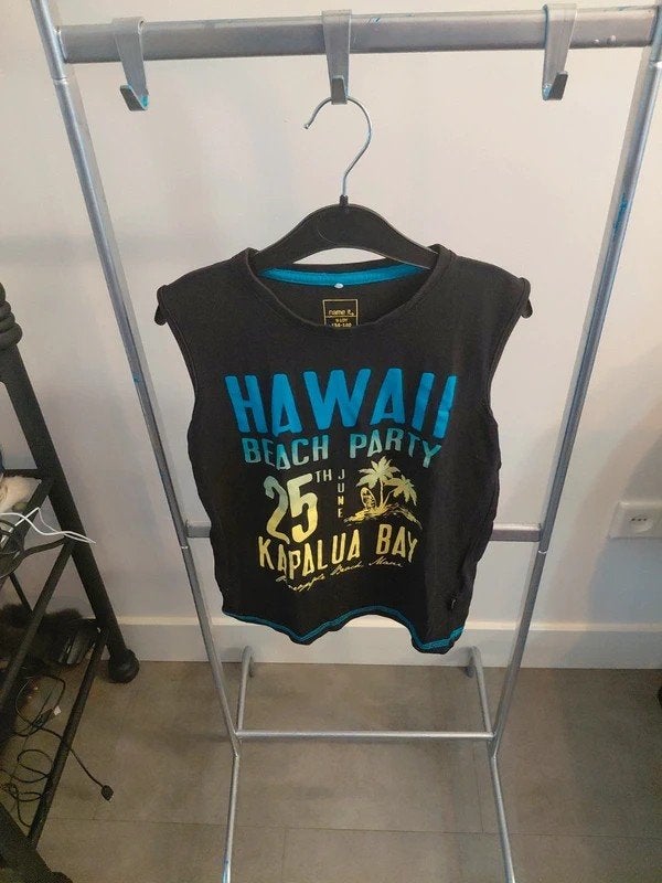 Zwart mouwloos shirt Hawaii Beach Party maat 134-140, Ophalen of Verzenden
