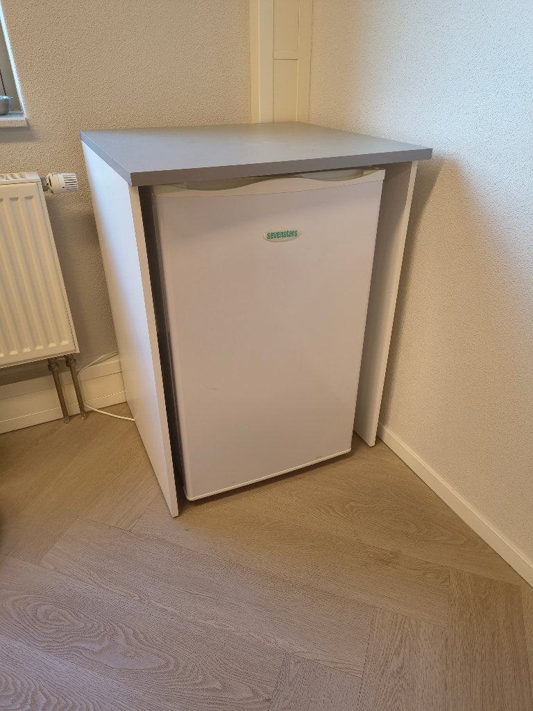 Sevenstars vrieskast met ombouw, Gebruikt, Minder dan 85 cm, Minder dan 60 cm, Vrijstaand