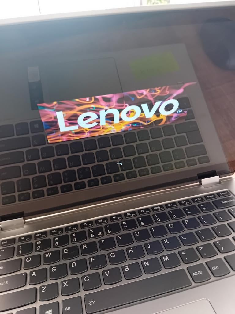 Lenovo -YOGA  530-14 IKB Laptop core i7, Ophalen of Verzenden, Zo goed als nieuw, 14 inch, 2 tot 3 Ghz