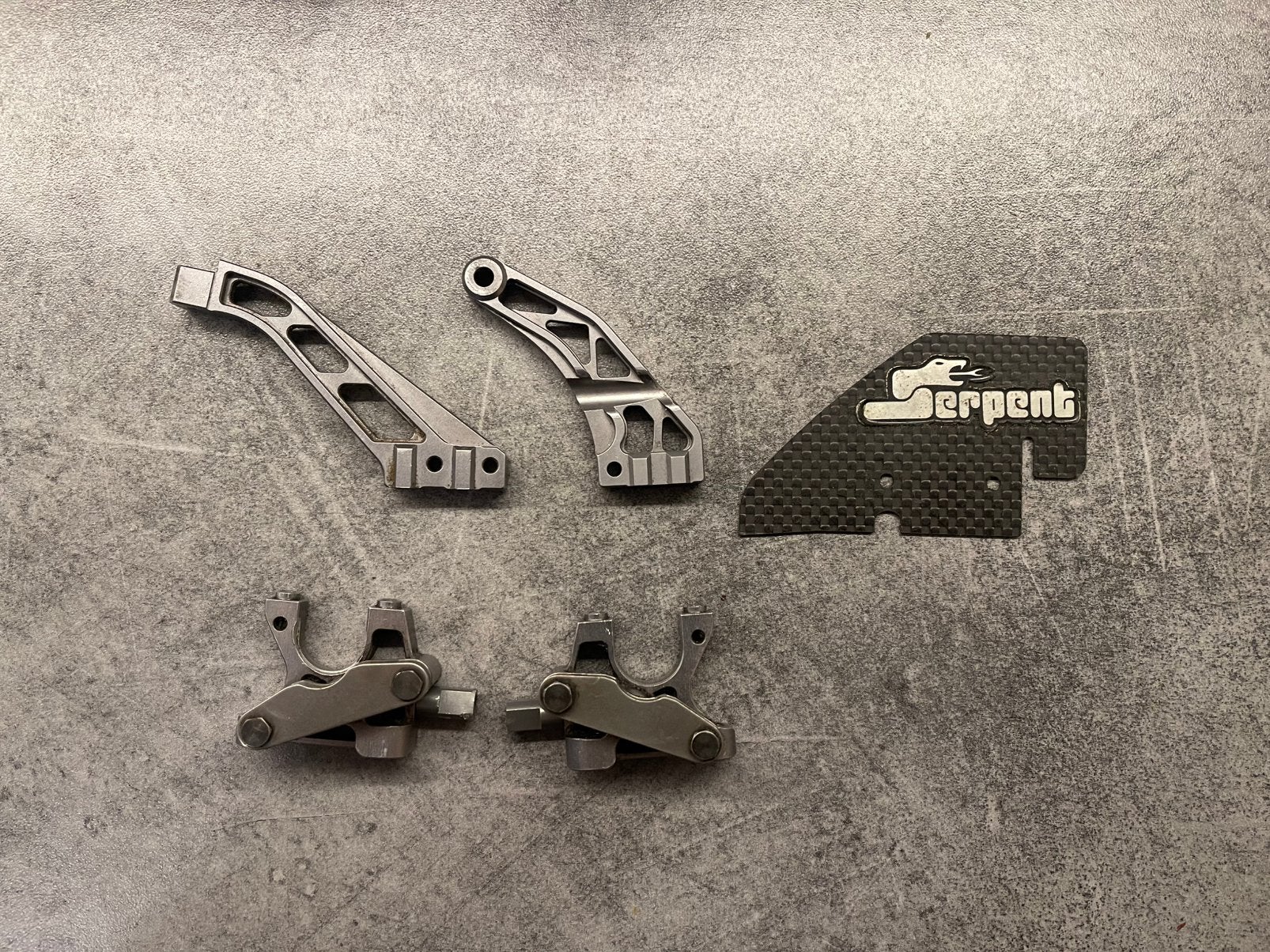 Serpent Cobra 811 B Nitro Upgrade Parts, Ophalen, Zo goed als nieuw, Onderdeel, Nitro