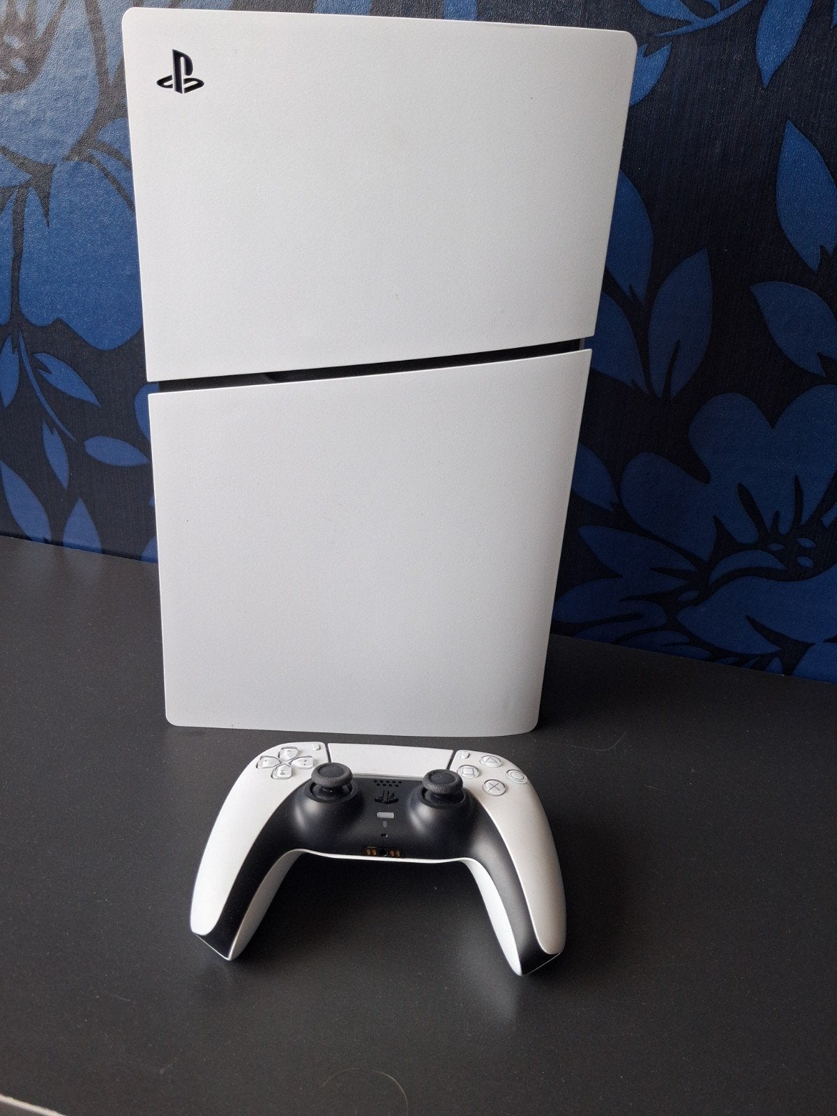 Playstation 5 1tb editie, Spelcomputers en Games, Spelcomputers | Sony PlayStation 5, Ophalen, Zo goed als nieuw
