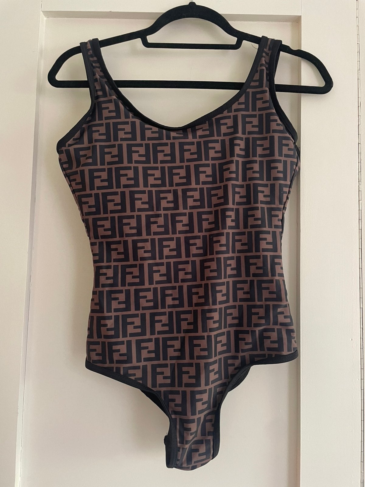 Fendi badpak, Kleding | Dames, Badmode en Zwemkleding, Ophalen of Verzenden, Zo goed als nieuw, Zwart, Badpak